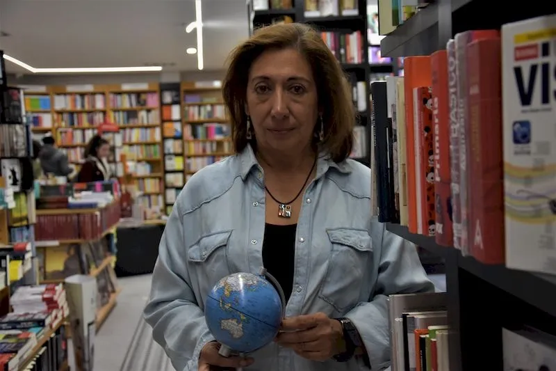 Manuela Berrocal en la librería Victor Jara / Charo Alonso