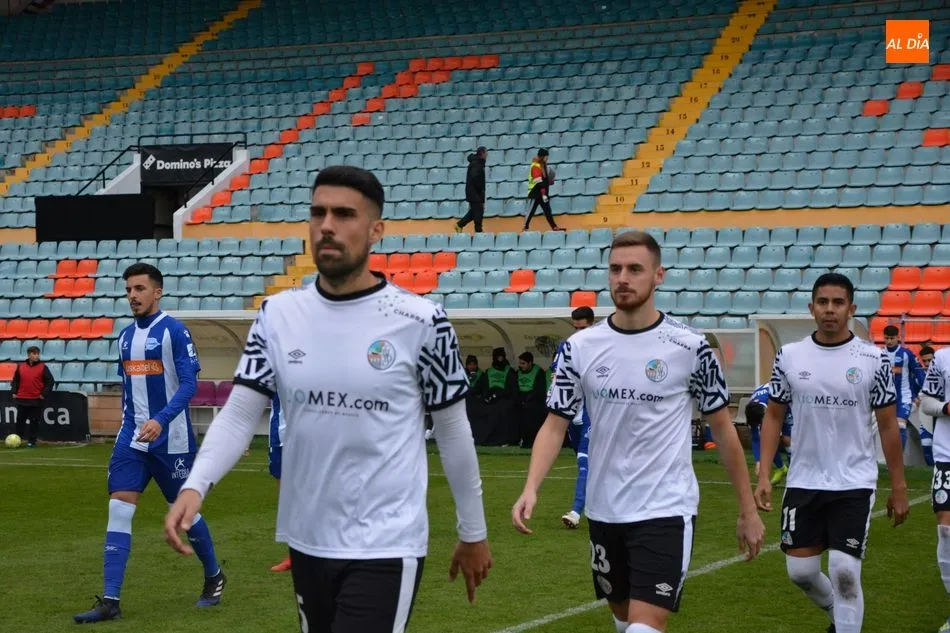 Foto 4 - Ubis impone su pena m&aacute;xima para que el Salamanca UDS supere al filial del Alav&eacute;s (1-0)