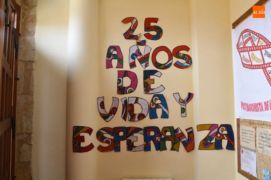Foto 2 - La Casa Samuel de C&aacute;ritas celebra sus 25 a&ntilde;os de ayuda a afectados por el VIH en Salamanca