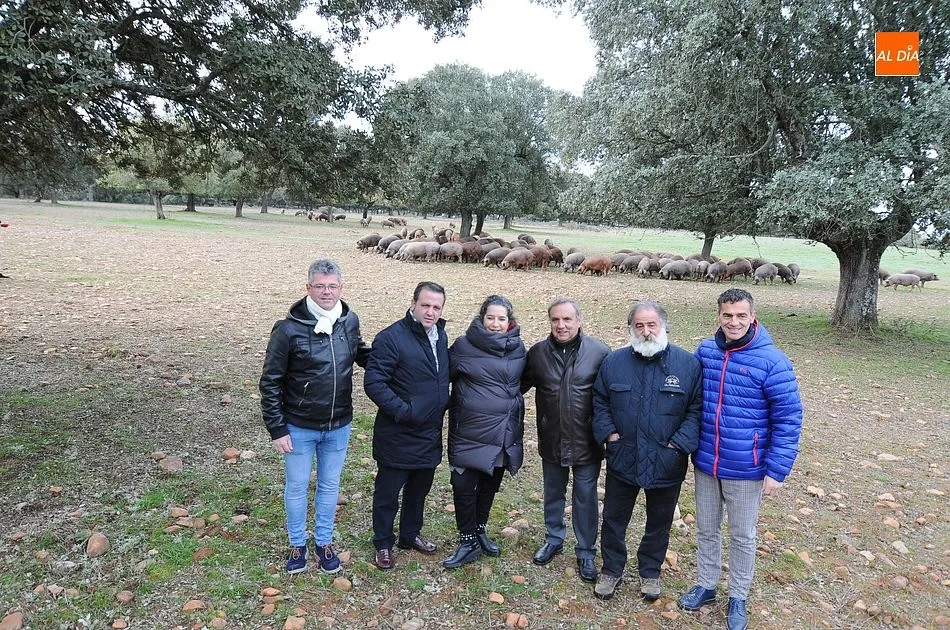 Foto 4 - La actriz Helena Pimienta, nombrada Montanera Mayor con un recuerdo especial para Jos&eacute; Pinto  