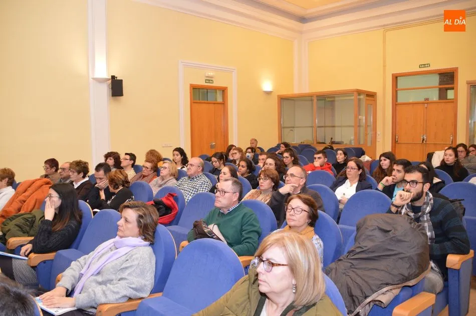 Foto 4 - Exitosa presentaci&oacute;n de la adaptaci&oacute;n de lectura f&aacute;cil de la novela &lsquo;No creas lo que tus ojos...