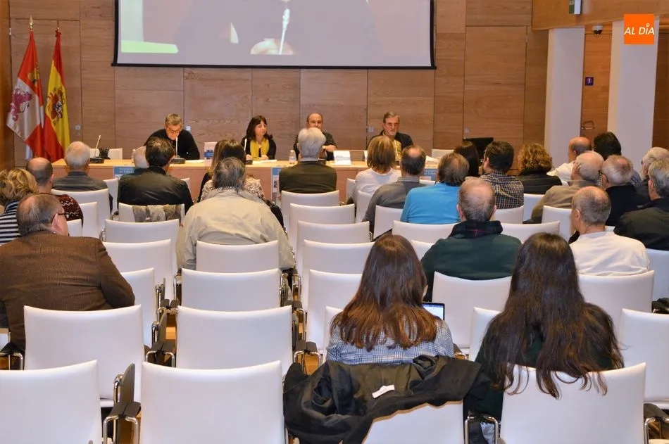 Foto 2 - Jes&uacute;s Baigorri desvela en un libro la desconocida labor de los int&eacute;rpretes en la Guerra Civil