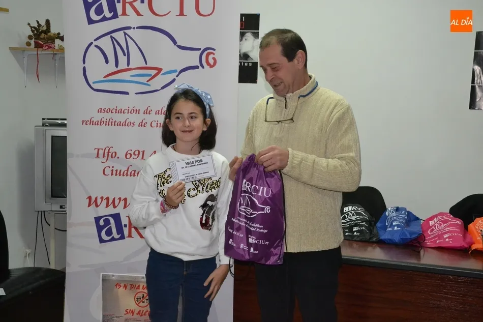 Foto 7 - ARCIU entrega los premios de su Concurso de Dibujo infantil  