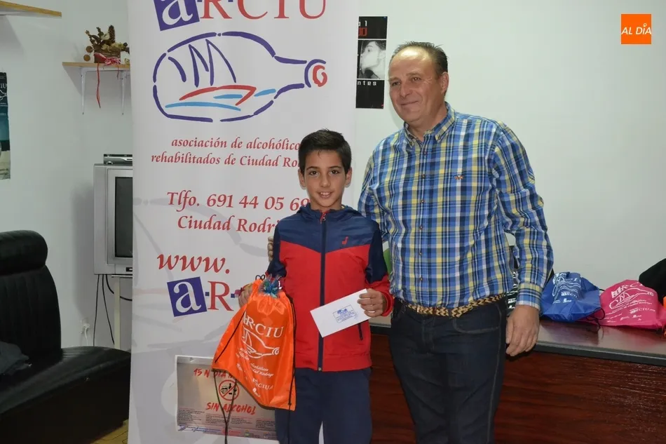Foto 9 - ARCIU entrega los premios de su Concurso de Dibujo infantil  