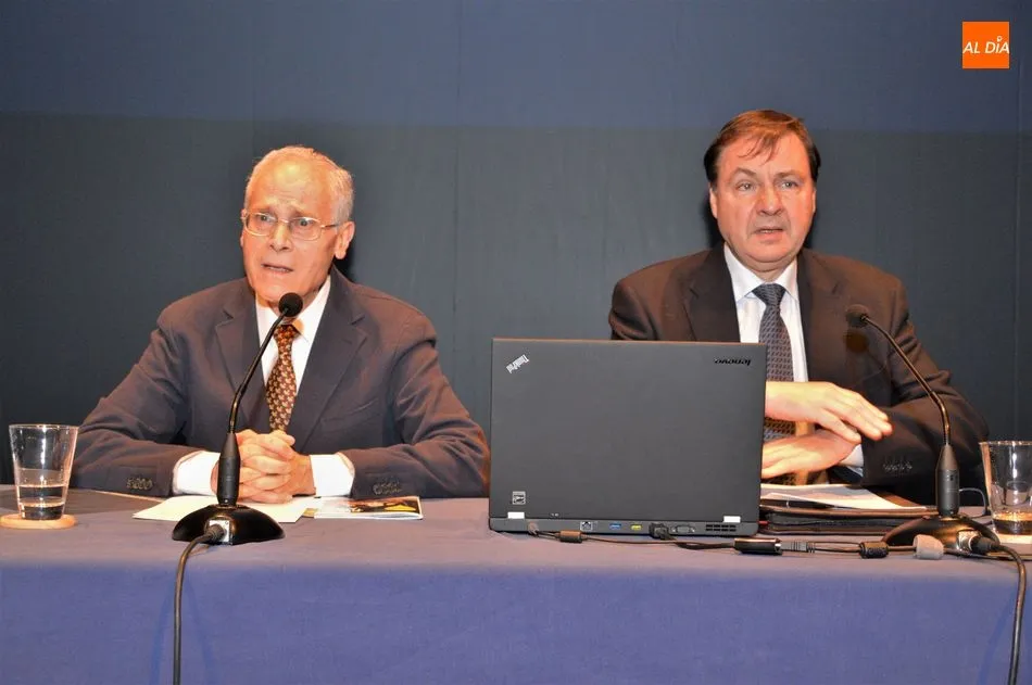 Foto 3 - El te&oacute;logo Ricardo de Luis Carballada protagoniza el ciclo &lsquo;Europa: un proyecto de valores&rsquo;