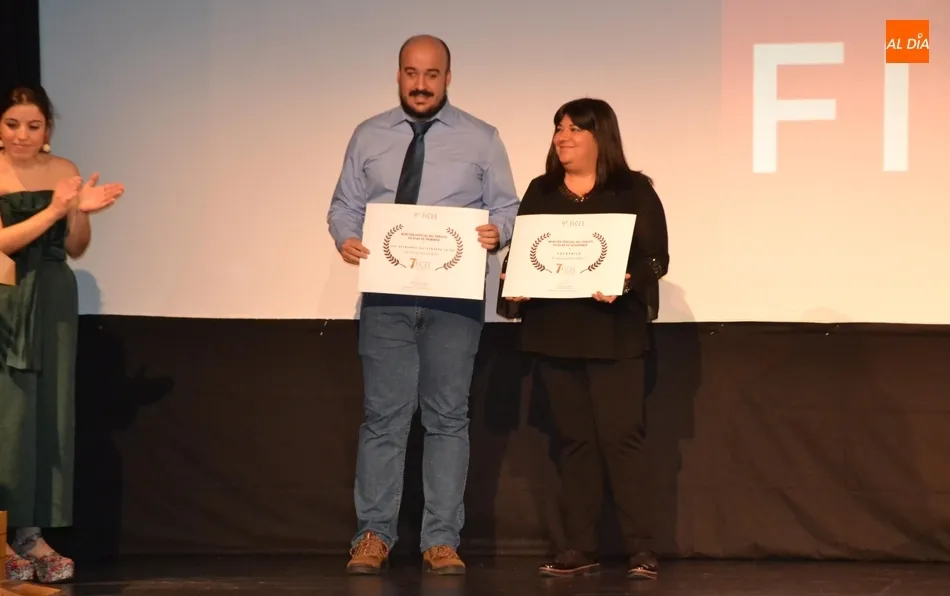 Foto 7 - &lsquo;Contemplaci&oacute;n&rsquo; y &lsquo;Todos los Caminos&rsquo; se coronan en la animada gala de clausura del FICEE...
