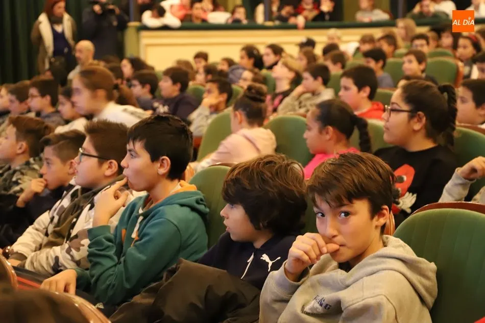 Foto 9 - M&aacute;s de 1.000 escolares celebran con sus dibujos el D&iacute;a de los Derechos de la Infancia