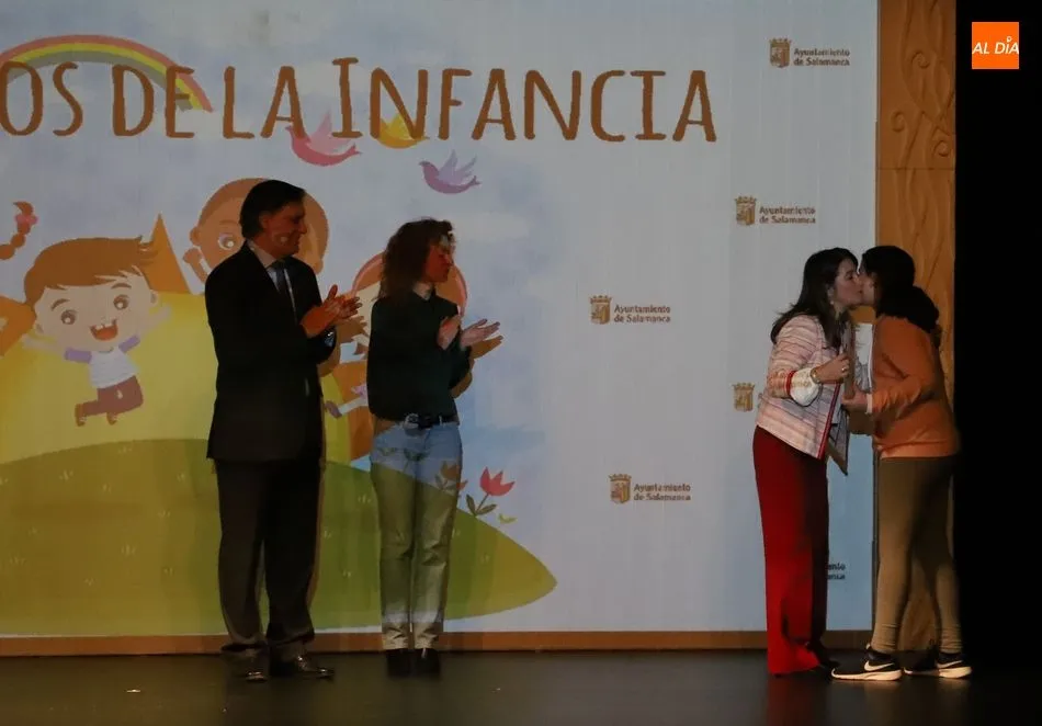 Foto 4 - M&aacute;s de 1.000 escolares celebran con sus dibujos el D&iacute;a de los Derechos de la Infancia