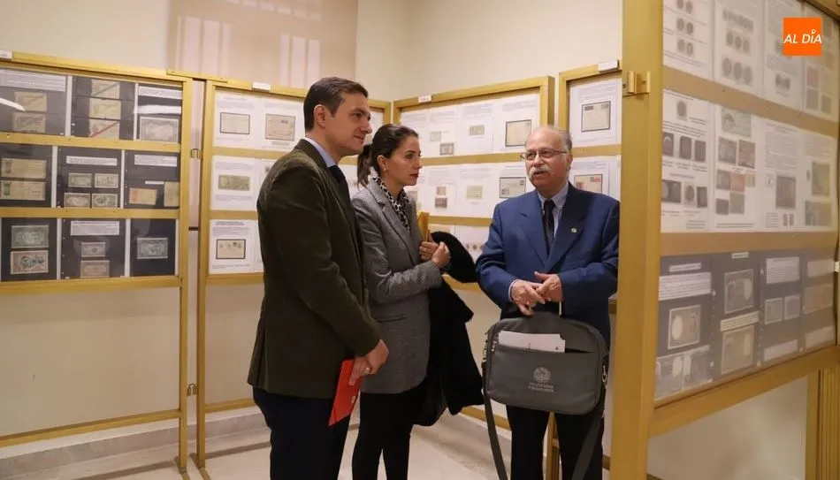 Esta iniciativa se ha gestado con una selección numismática notafílica y documental de los fondos que conserva el coleccionista salmantino José Luis Rodríguez Argüeso. Foto de Lydia González