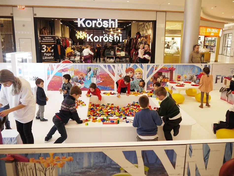 Foto 8 - Los LEGO&reg; de Frozen ya est&aacute;n en el Centro Comercial El Tormes  