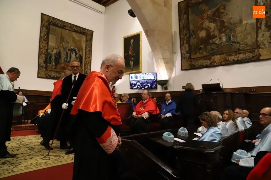 Foto 6 - La Universidad de Salamanca concede el honoris causa a Santiago Mu&ntilde;oz Machado