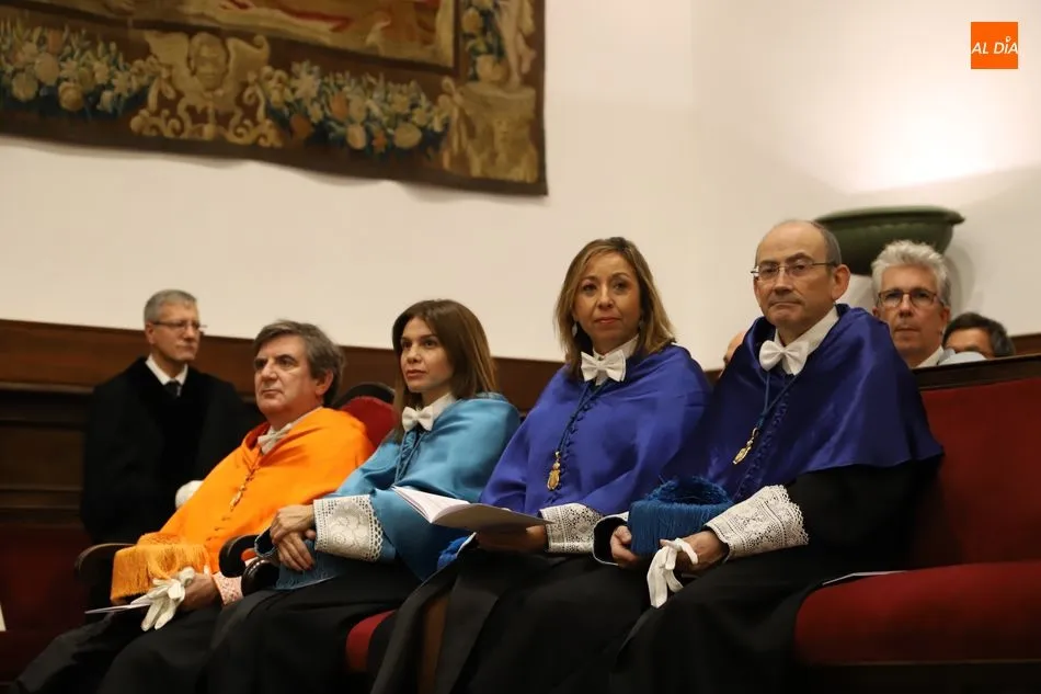 Foto 5 - La Universidad de Salamanca concede el honoris causa a Santiago Mu&ntilde;oz Machado