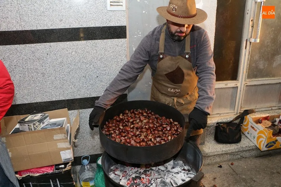 Foto 5 - Los guijuelenses disfrutan de la casta&ntilde;ada popular