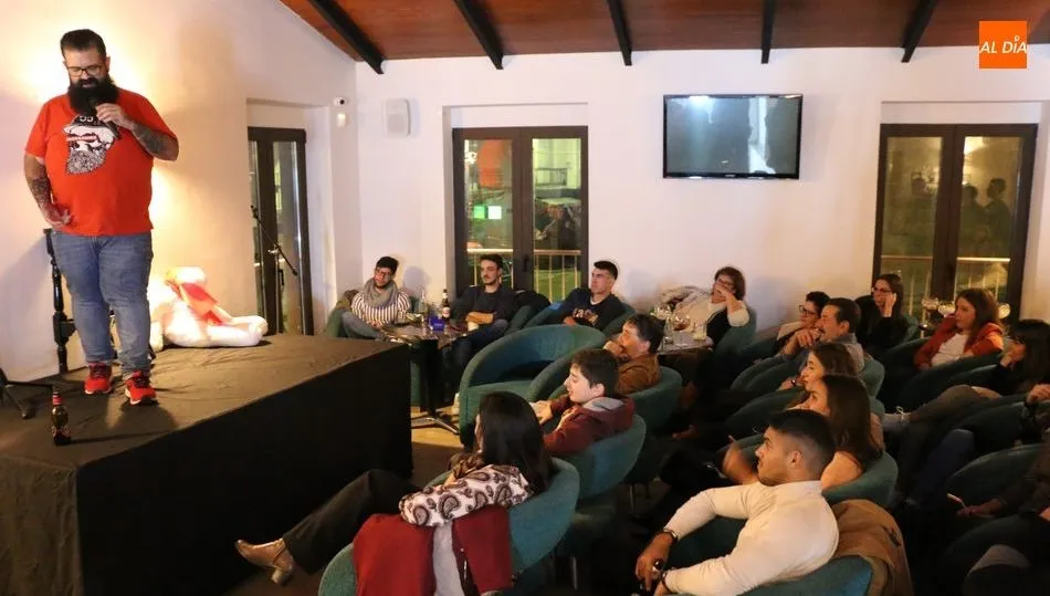 Actuación de Kalderas el pasado 9 de noviembre en El Trastero de Vitigudino / CORRAL