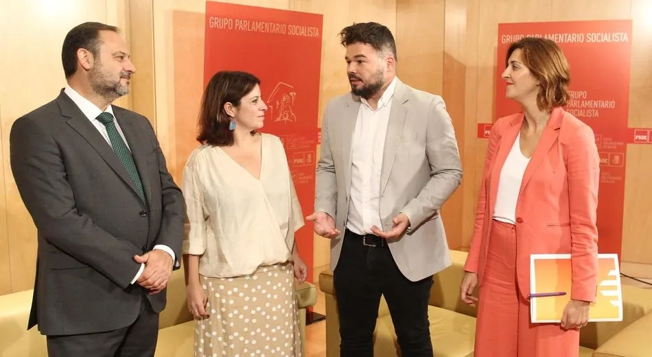 PSOE y ERC acuerdan los equipos negociadores para desbloquear la investidura