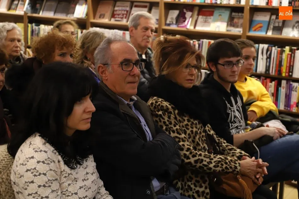 Foto 7 - Ra&uacute;l Rivas sorprende con nuevas historias repletas de curiosidades y microorganismos