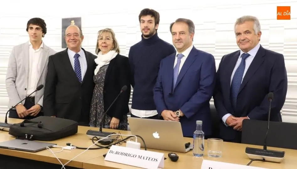 Ponentes y organizadors del II Encuentro Científico de Odontólogos. Foto de Lydia González