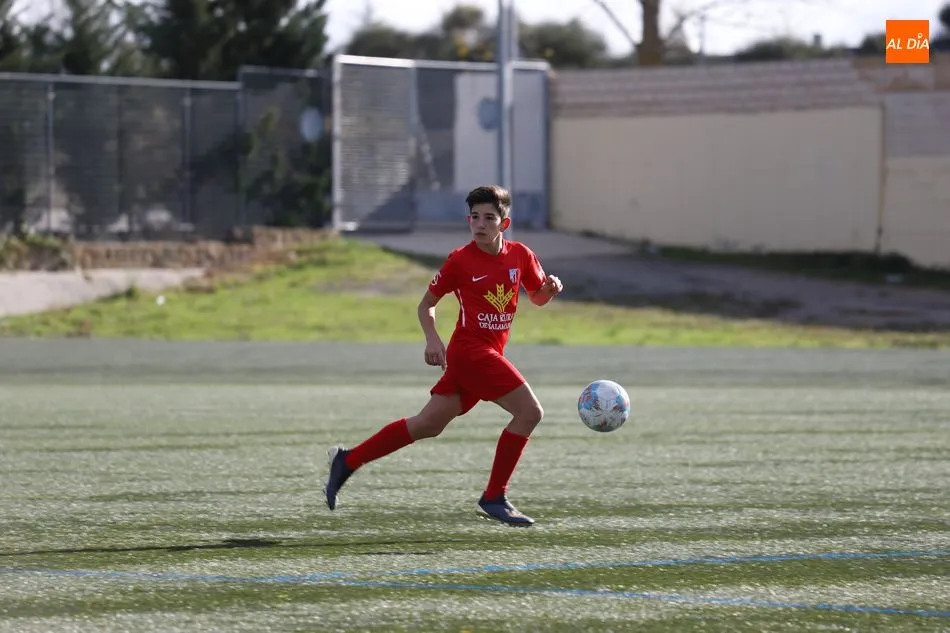 Foto 10 - Resultados, clasificaciones e im&aacute;genes del f&uacute;tbol base regional  