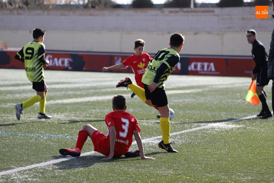 Foto 9 - Resultados, clasificaciones e im&aacute;genes del f&uacute;tbol base regional  