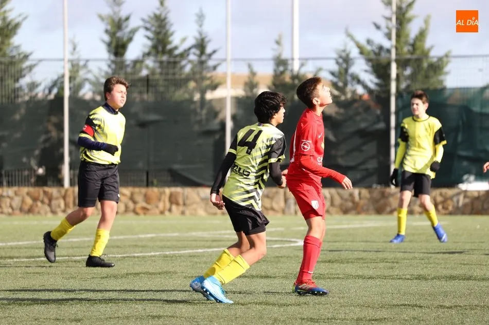Foto 7 - Resultados, clasificaciones e im&aacute;genes del f&uacute;tbol base regional  