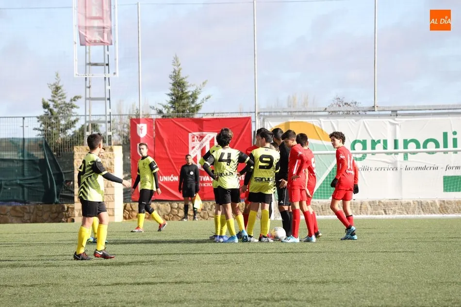 Foto 5 - Resultados, clasificaciones e im&aacute;genes del f&uacute;tbol base regional  