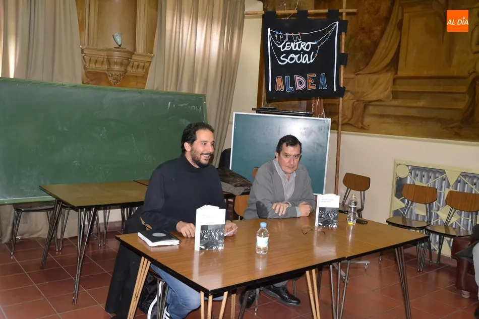 Foto 3 - Severiano Delgado presenta su libro sobre el &lsquo;mito&rsquo; de Unamuno en el Paraninfo de la USAL  