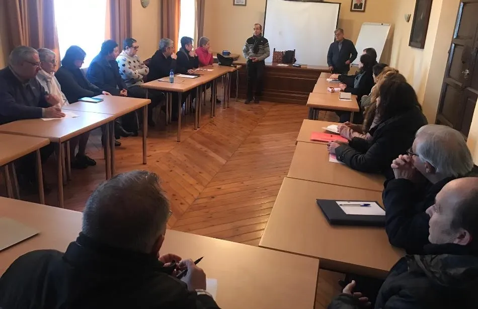 Nace una Escuela para permitir a seglares realizar celebraciones dominicales en ausencia de...