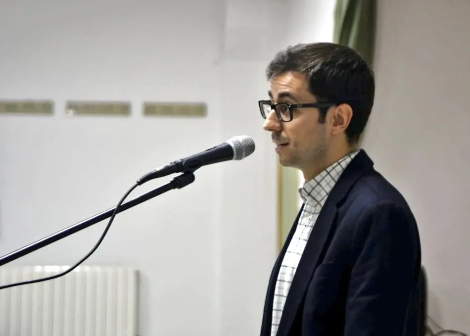 Foto 3 - Emotivo y merecido homenaje a Pepita Mena en la asociaci&oacute;n vecinal de San Jos&eacute;
