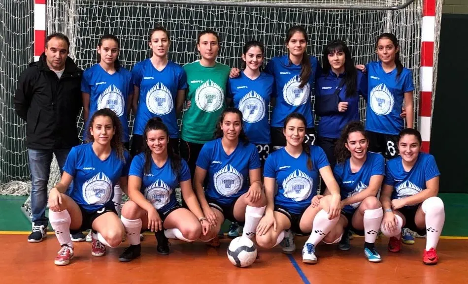 El Farinato Race Ciudad Rodrigo supera los nervios iniciales y gana con solidez en su debut  