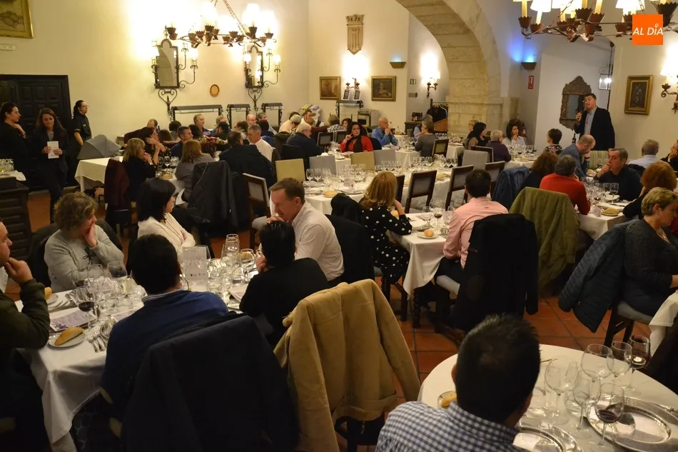 Foto 4 - Agradable velada en el Parador maridando la gastronom&iacute;a del recinto con vinos de las Arribes  
