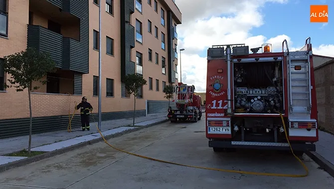 Los Bomberos de Peñaranda actuaban en una vivienda en el edificio Infanta Leonor