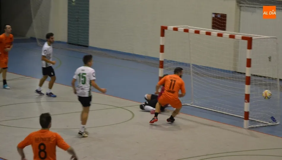 Foto 5 - El Mir&oacute;briga Futsal pierde la imbatibilidad por su falta de punter&iacute;a  