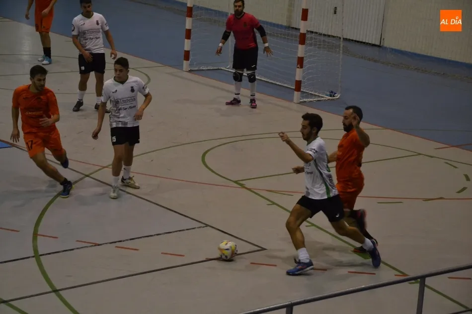 Foto 6 - El Mir&oacute;briga Futsal pierde la imbatibilidad por su falta de punter&iacute;a  