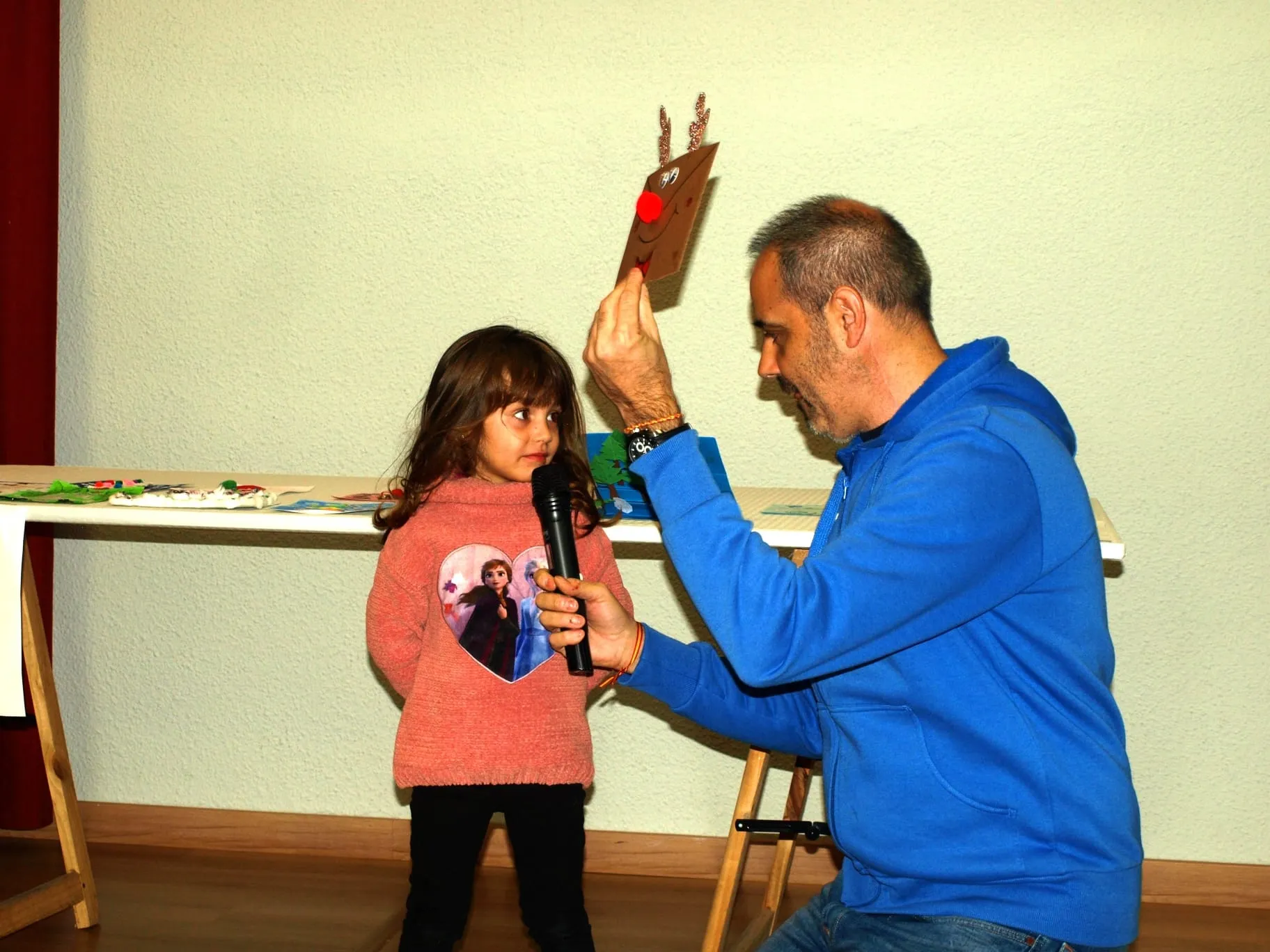 Foto 3 - Castellanos de Moriscos elige a los ganadores del Concurso de Tarjetas de Navidad
