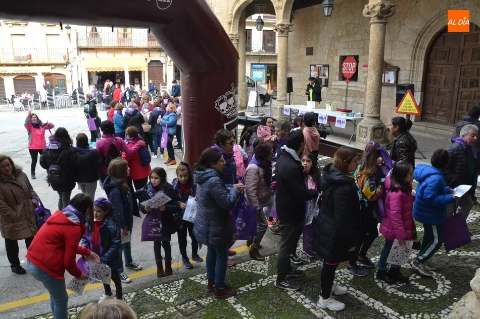 Foto 7 - El Recorrido de Orientaci&oacute;n bate r&eacute;cord de participaci&oacute;n con un gran despliegue callejero  