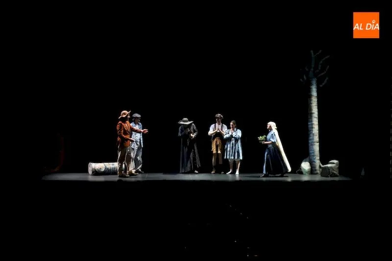 El musical de Hansel y Gretel encandila al público infantil con su divertido espectáculo