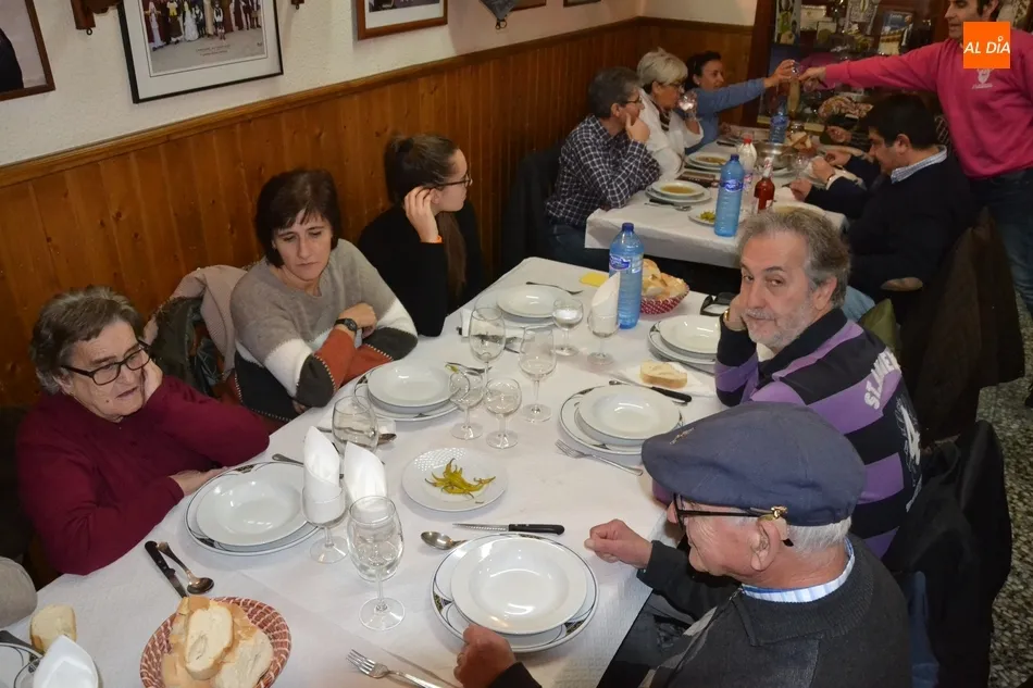 Foto 7 - Cuatro generaciones de la familia Manzano celebran un encuentro prenavide&ntilde;o  