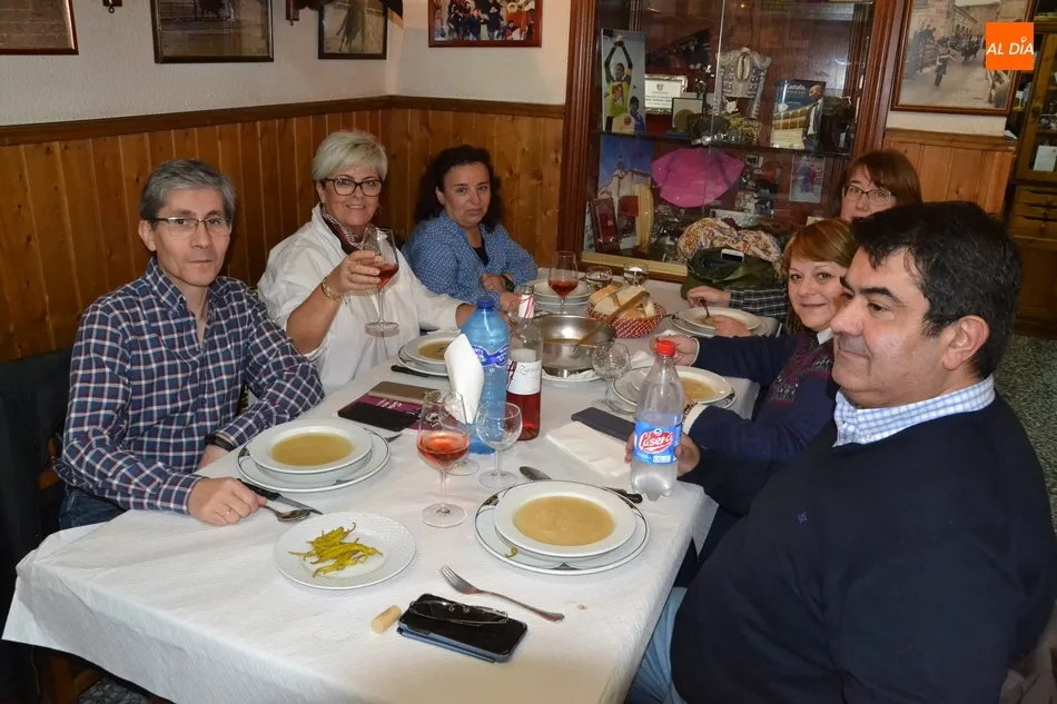 Foto 5 - Cuatro generaciones de la familia Manzano celebran un encuentro prenavide&ntilde;o  