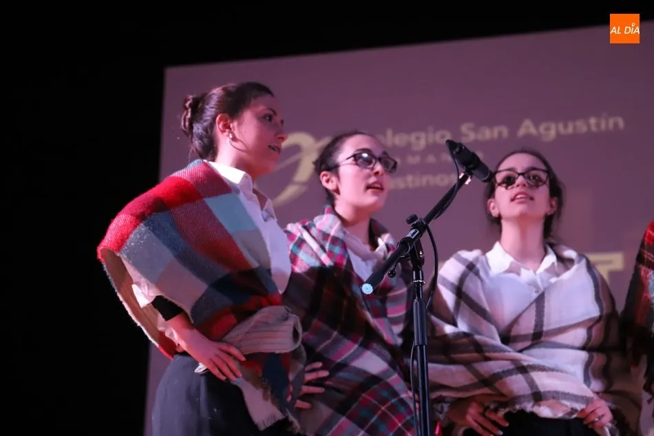 Foto 2 - El Colegio San Agust&iacute;n concluye su Semana de la M&uacute;sica con el Festival de la Canci&oacute;n Santa...