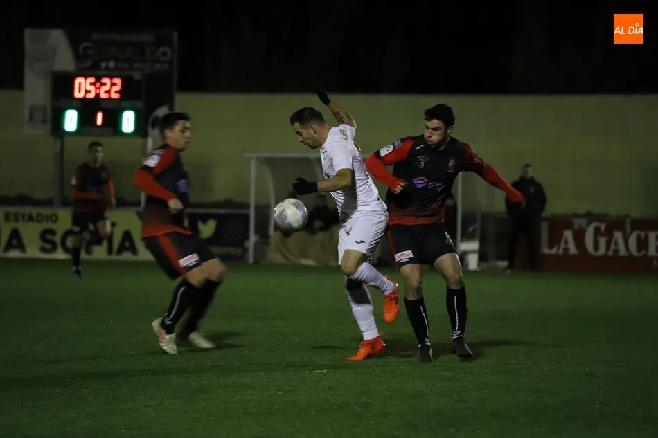 Foto 3 - Ribert, B&eacute;jar y Pe&ntilde;aranda se hacen con los tres puntos en una nueva jornada de la Regional de...