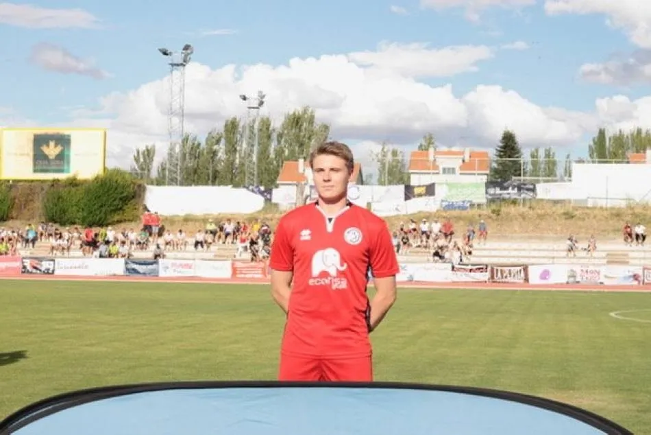 Lachlan Watson deja de ser jugador de Unionistas de Salamanca / Unionistas CF