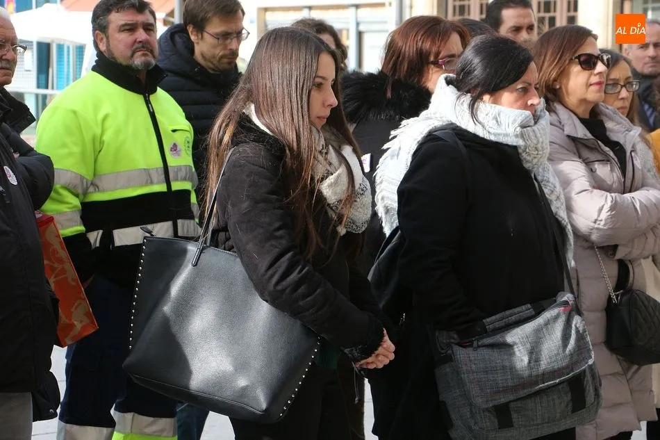 Foto 3 - Guijuelo clama contra la violencia de g&eacute;nero