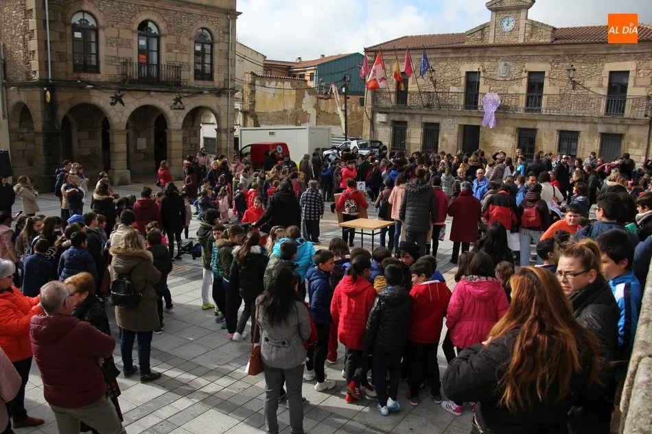 Vitigudino manifiesta su rechazo a la violencia de género