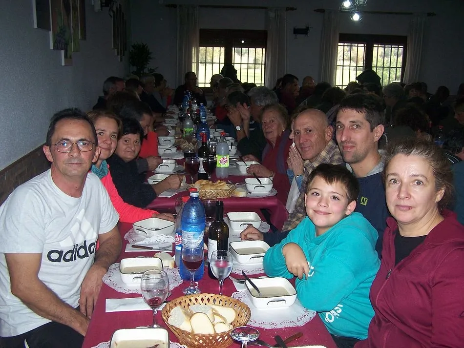 Foto 6 - Exitosa jornada micol&oacute;gica en Robleda bajo la tutela de la Mancomunidad Alto &Aacute;gueda  