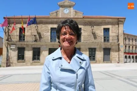 Luisa de Paz se mostraba convencida de haberse abierto una nueva puerta para Vitigudino / CORRAL