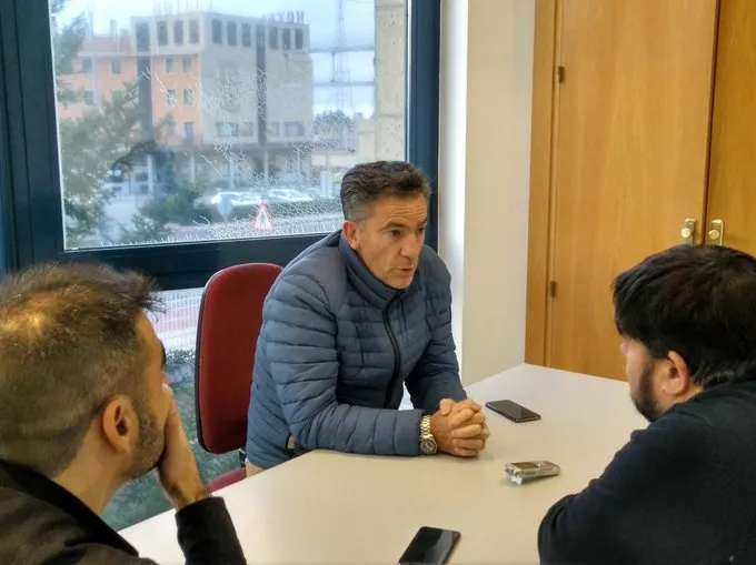 Larrazábal, en las oficinas del Helmántico