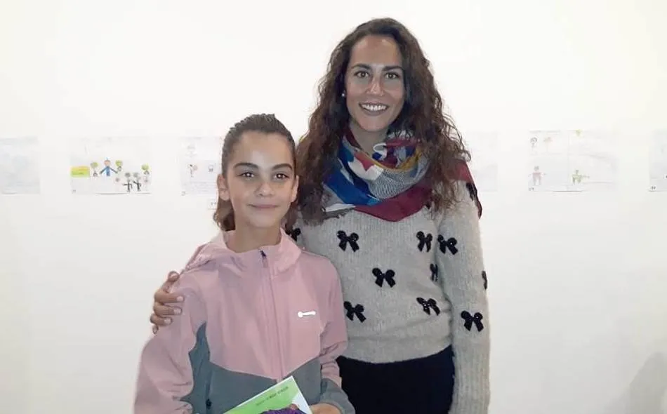 Foto 6 - Ampli hace entrega de los premios de sus concursos de relatos y dibujos  