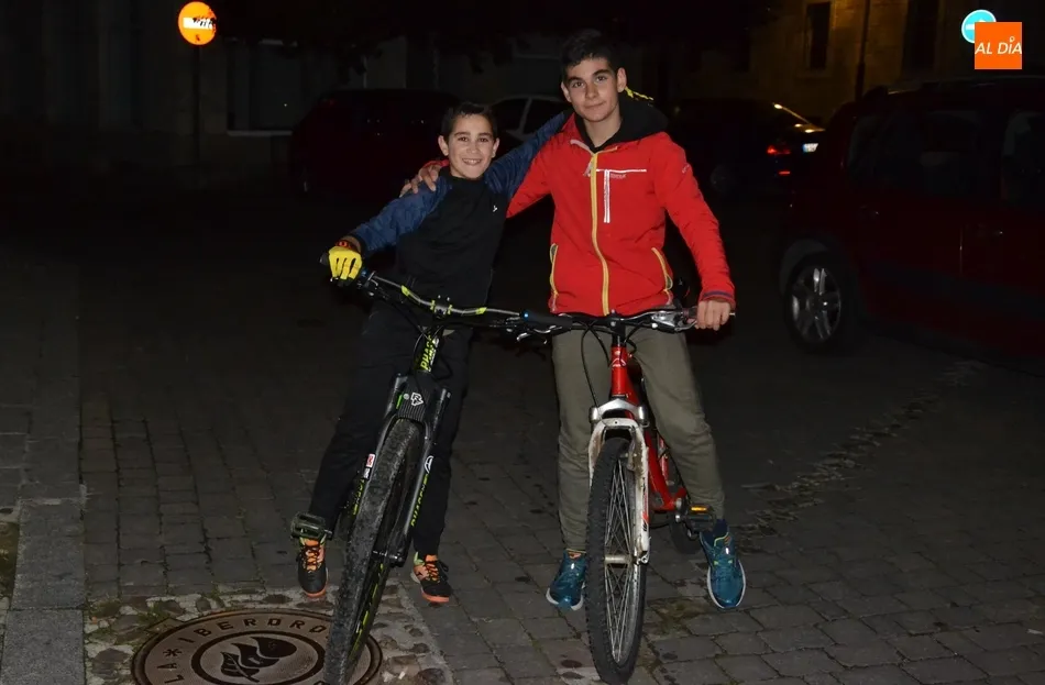 Foto 2 - Eh, s&aacute;canos una foto: Sacando un hueco para dar una vuelta  