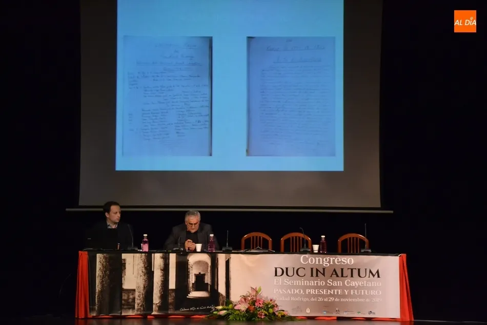 Foto 3 - Completo repaso a la historia del Seminario en la segunda jornada de su Congreso  