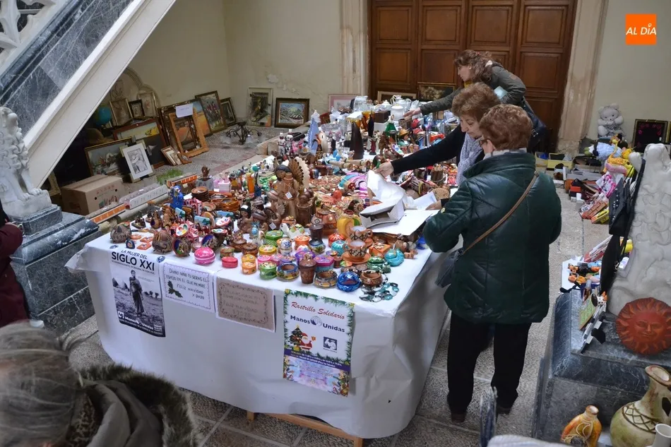 Foto 3 - El Rastrillo Solidario de Manos Unidas se muda al Palacio de la Marquesa de Cartago  